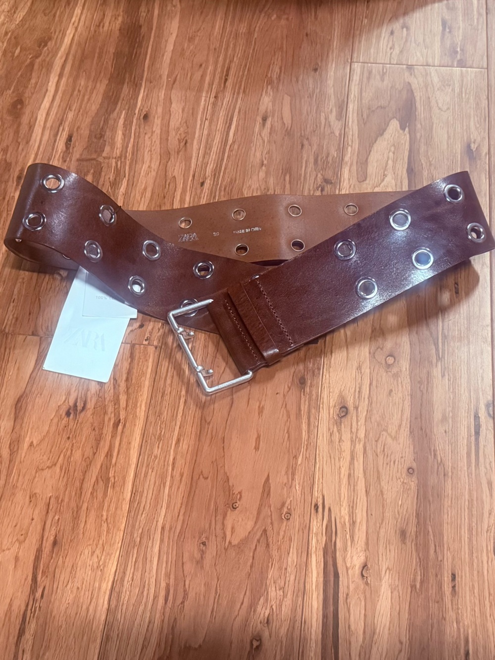 Zara NWT 3 inch wide Real leather belt, perforated studs - size 80